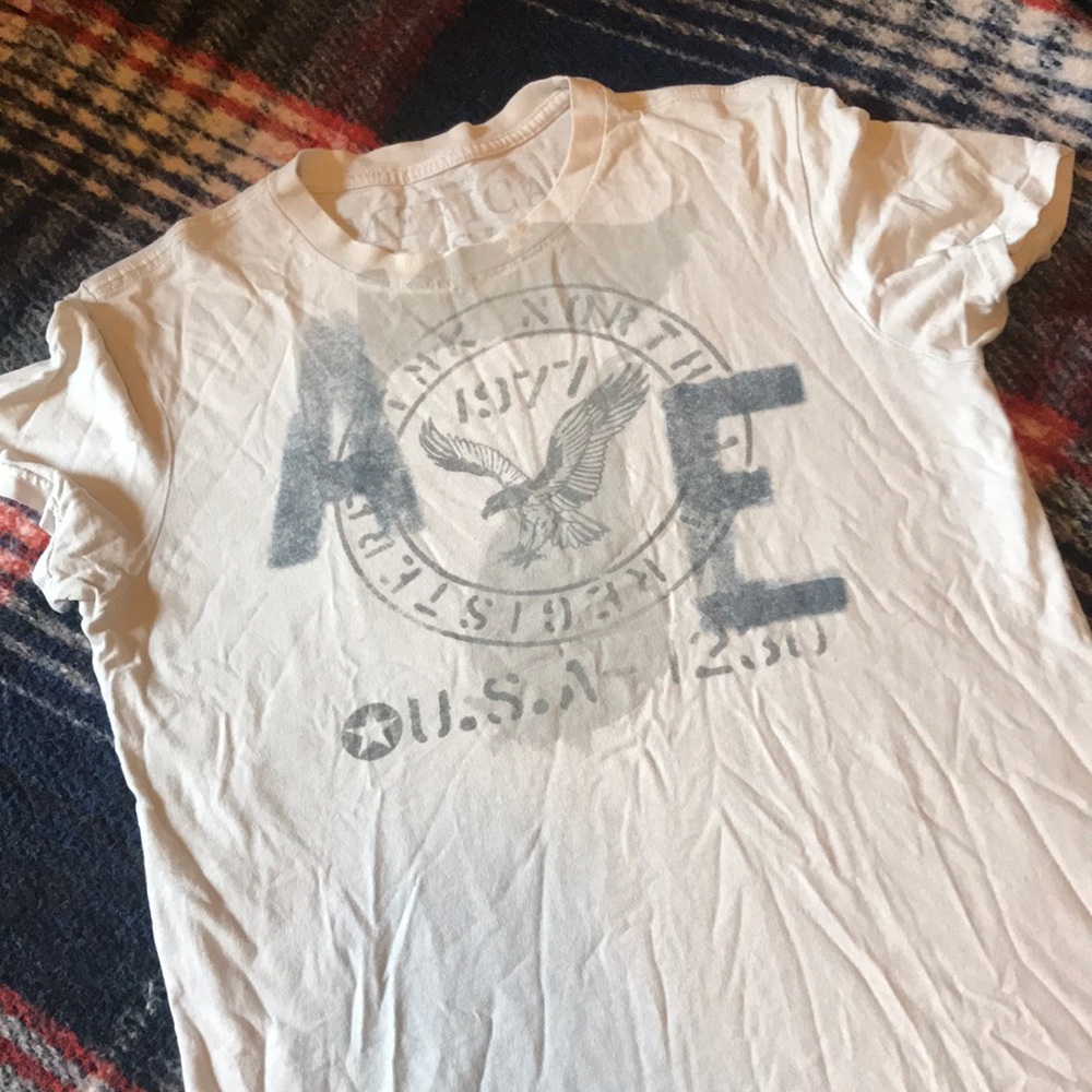 American eagle Vintage fit tee